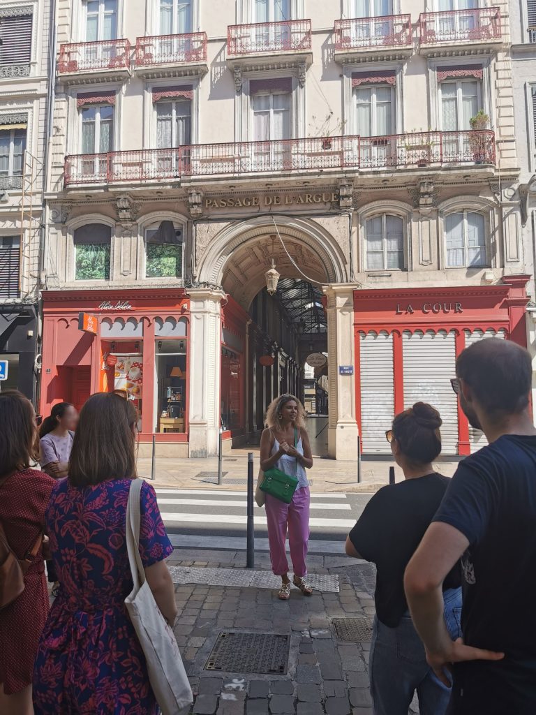 Visite Les parfums de Lyon - Demoiselles du Patrimoine