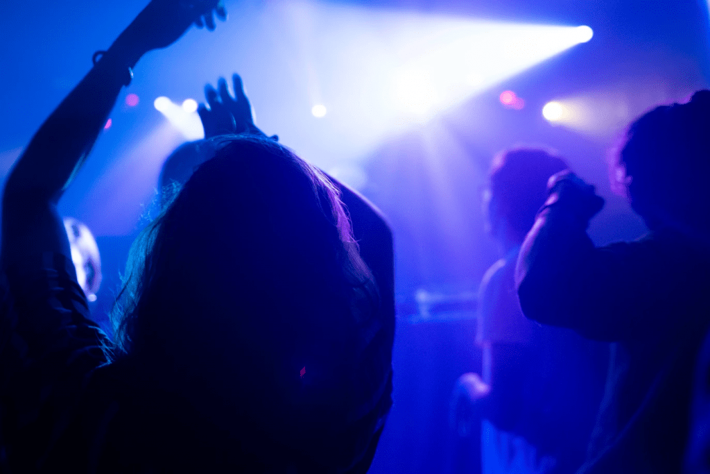 Poto Feu, où taper du pied